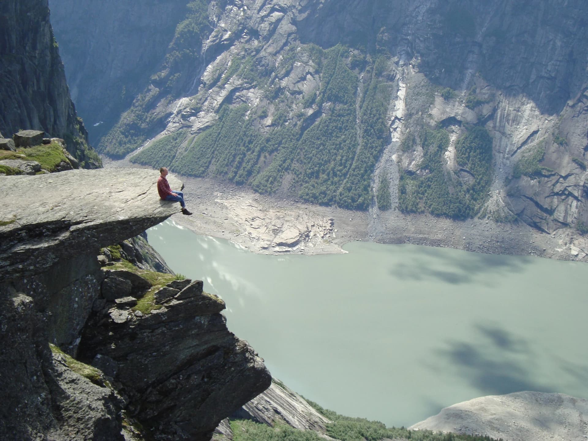 Senderismo en Noruega - Trolltunga