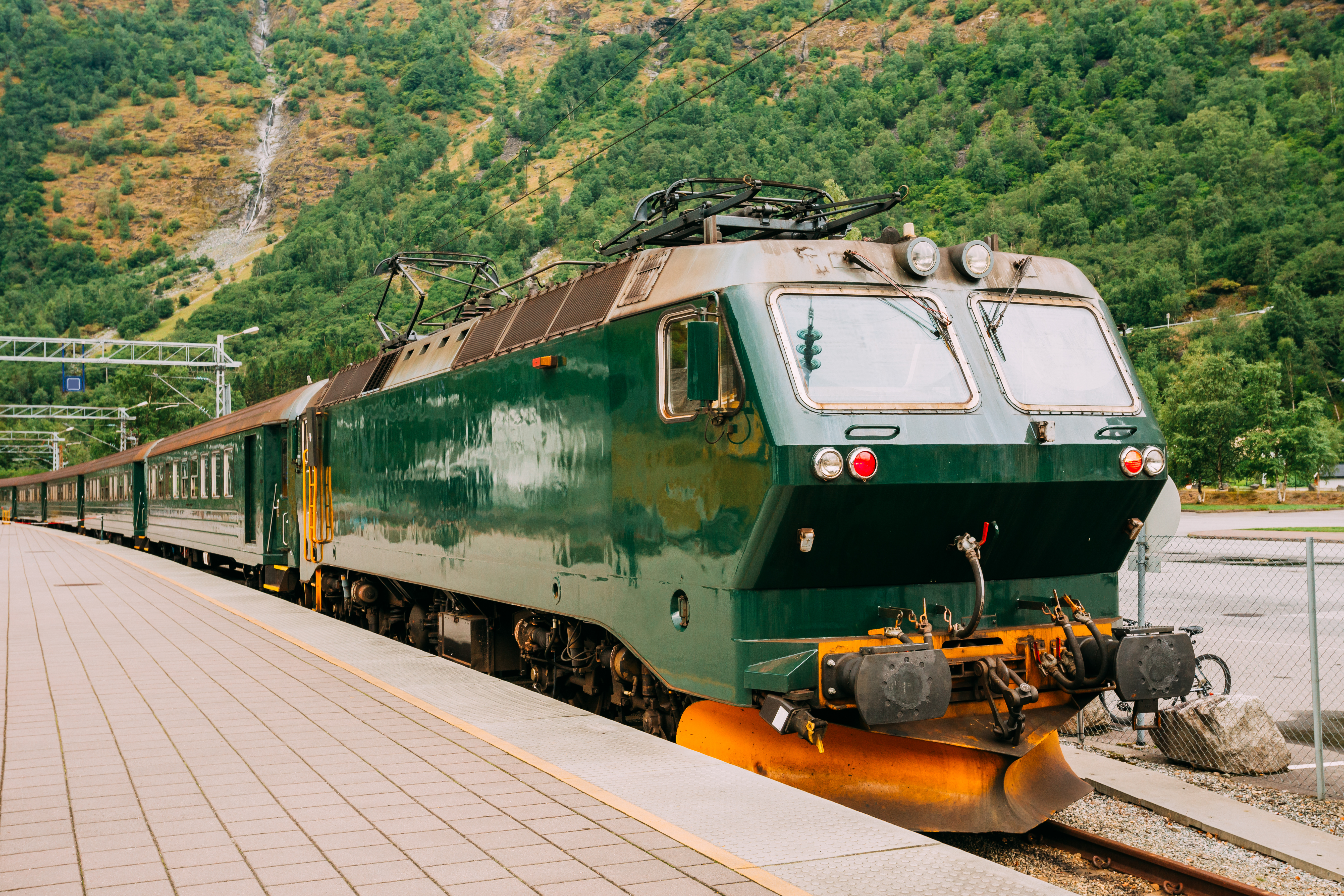 Tren de Flåm 2025 - Norway in a Nutshell