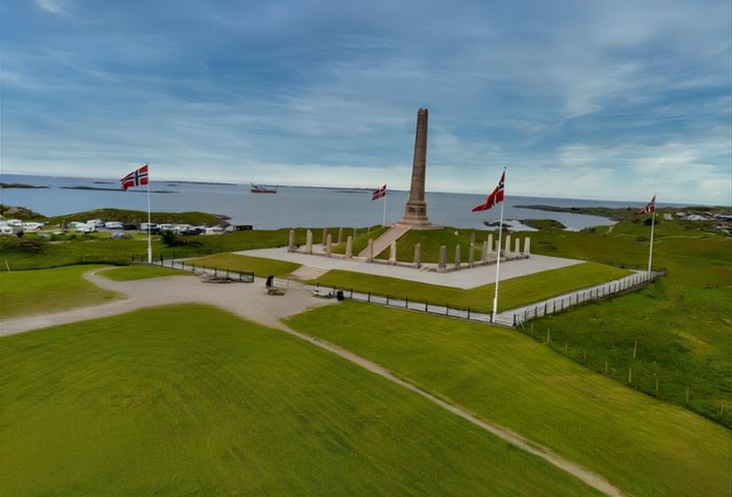 El monumento nacional Haraldshaugen, erigido en memoria de Harald Fairhair