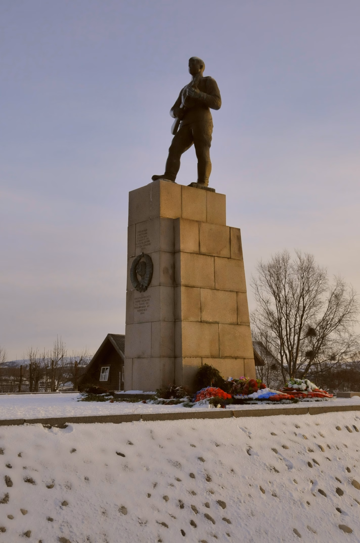 Monumento Ruso en Kirkenes