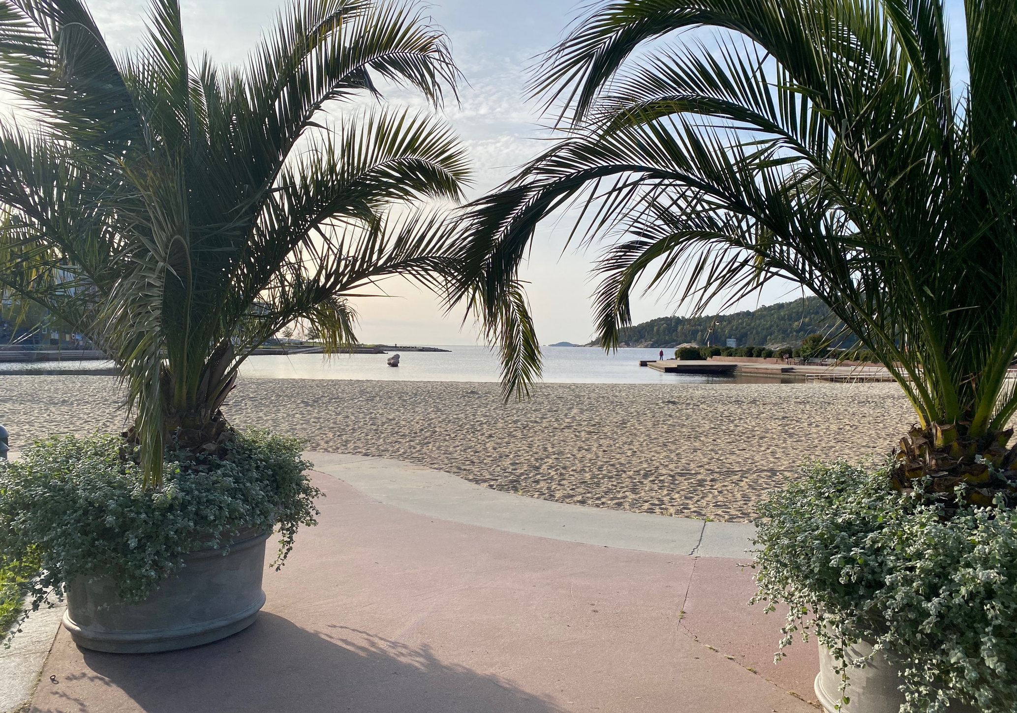 La playa urbana Bystranda con su arena blanca y aguas cristalinas